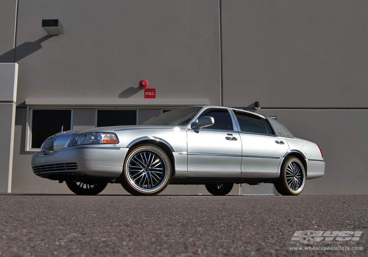 photo 1 Lincoln Town Car custom wheels Giovanna Gianelle Spaarta 20x, ET , tire size X R20. x ET 