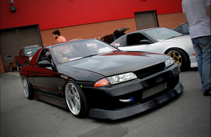 photo 1 Nissan R31-R34 Skyline 2dr custom wheels Stinger  18x9.0, ET -2, tire size 215/40 R18. 18x10.0 ET-1 225/40 R18