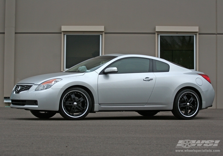 photo 1 Nissan Altima custom wheels Giovanna Lisbon 20x, ET , tire size X R20. x ET 