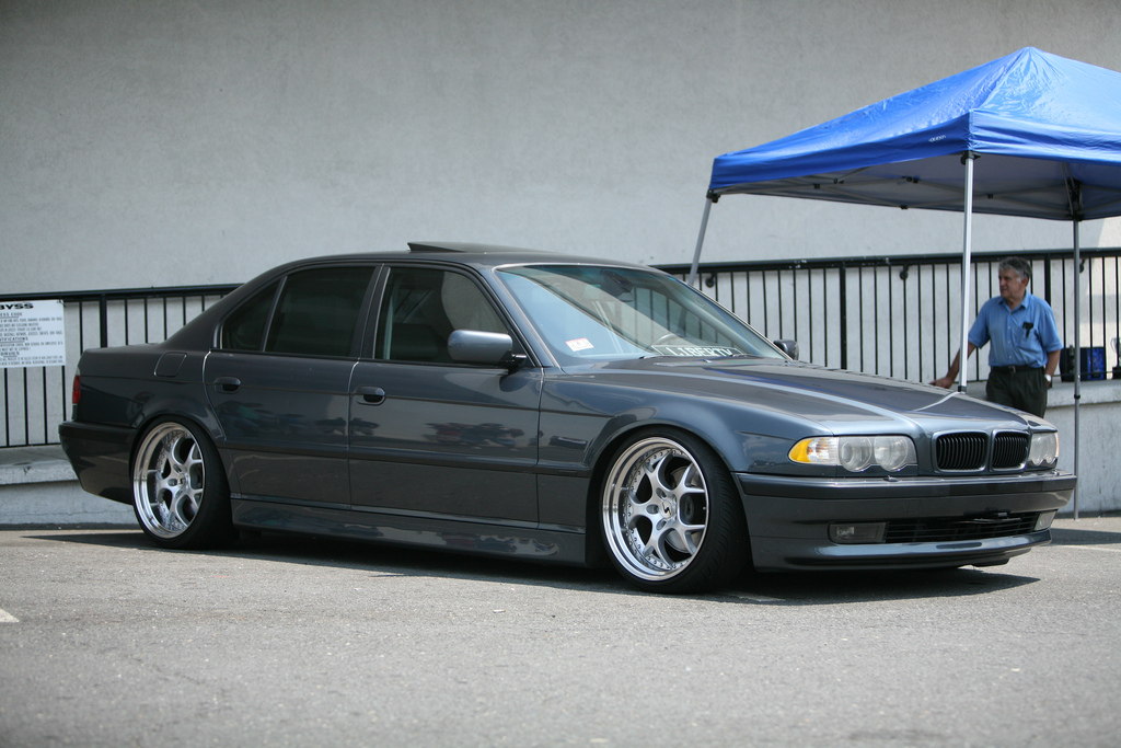 photo 2 BMW 740 custom wheels Schmidt VN Line 19x10.0, ET -10, tire size 235/35 R19. 19x11.0 ET+7 275/30 R19