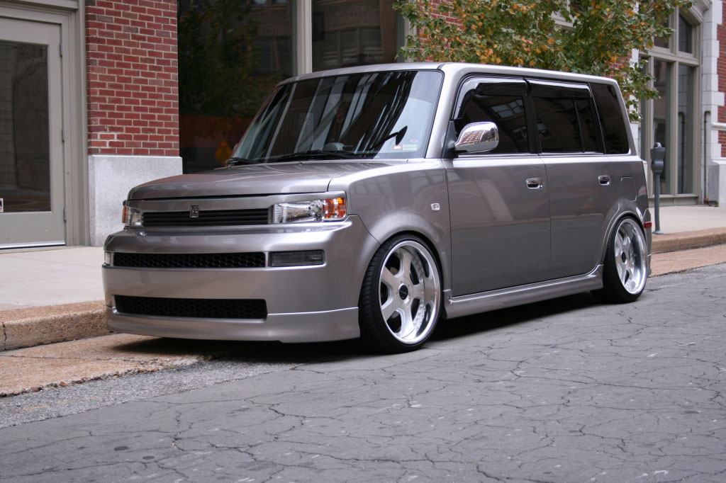 photo 1 Scion xB custom wheels Work Euroline FS 18x8.5, ET +20, tire size 215/35 R18. 18x8.5 ET+3