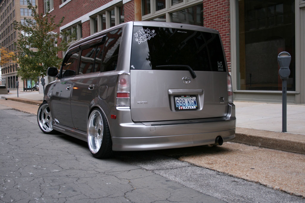 photo 2 Scion xB custom wheels Work Euroline FS 18x8.5, ET +20, tire size 215/35 R18. 18x8.5 ET+3