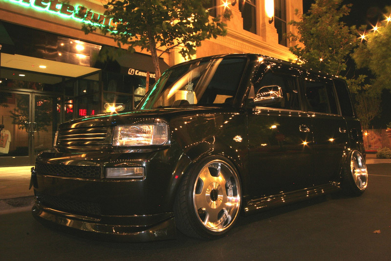 photo 1 Scion xB custom wheels SSR Vienna Dish 17x8.0, ET -19, tire size 205/40 R17. 17x9.0 ET-14 205/40 R17