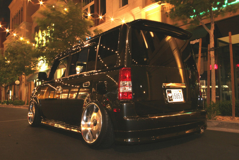 photo 2 Scion xB custom wheels SSR Vienna Dish 17x8.0, ET -19, tire size 205/40 R17. 17x9.0 ET-14 205/40 R17