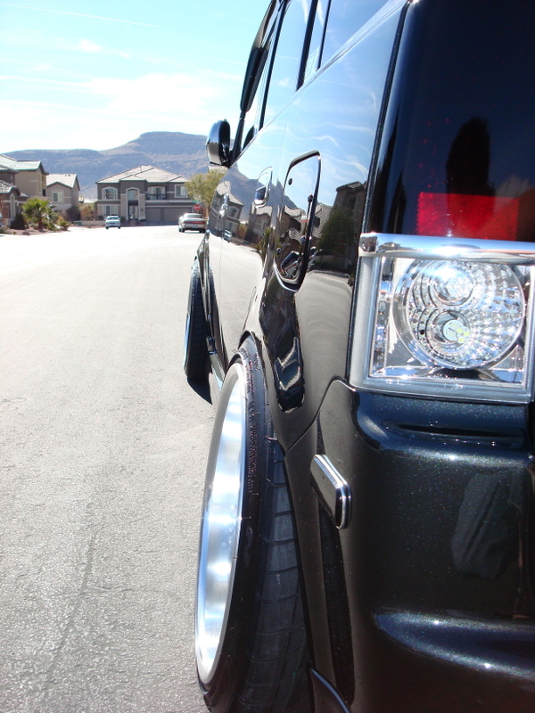 photo 5 Scion xB custom wheels SSR Vienna Dish 17x8.0, ET -19, tire size 205/40 R17. 17x9.0 ET-14 205/40 R17