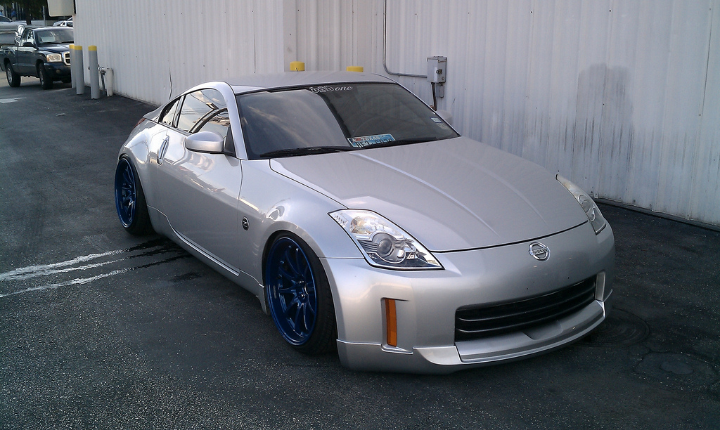 photo 10 Nissan 350Z custom wheels Rays Engineering Volk Racing CE28 19x9.5, ET -3, tire size 225/35 R19. 19x10.5 ET-13 245/35 R19