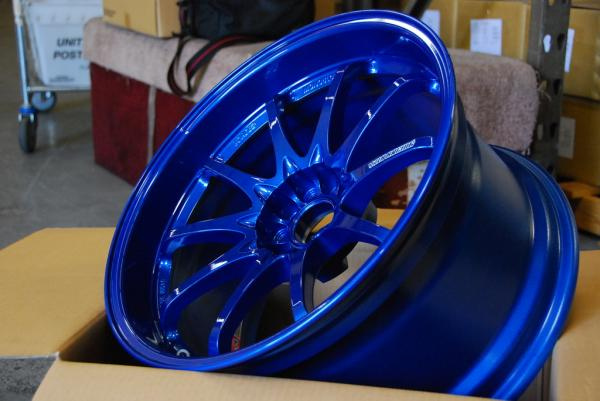 photo 15 Nissan 350Z custom wheels Rays Engineering Volk Racing CE28 19x9.5, ET -3, tire size 225/35 R19. 19x10.5 ET-13 245/35 R19