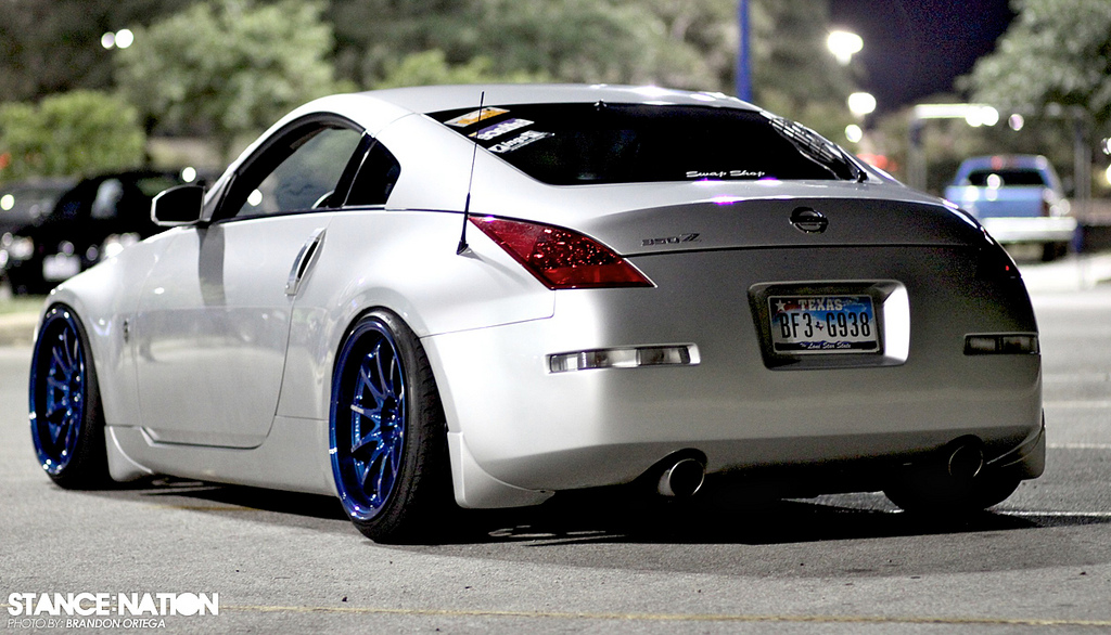 photo 19 Nissan 350Z custom wheels Rays Engineering Volk Racing CE28 19x9.5, ET -3, tire size 225/35 R19. 19x10.5 ET-13 245/35 R19