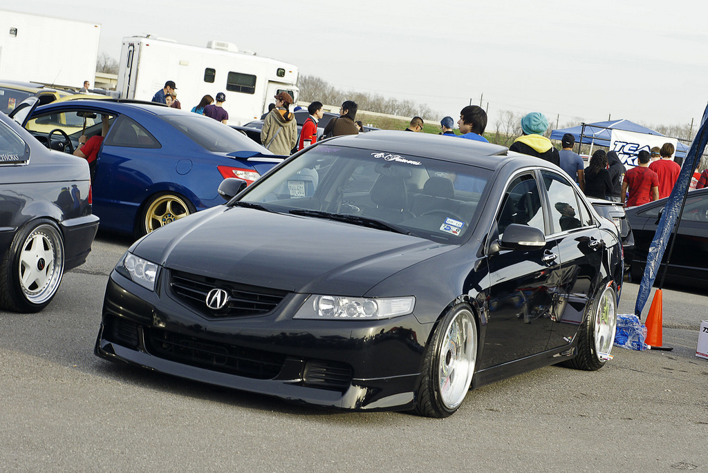 photo 2 Acura TSX custom wheels SSR Vienna 18x9.0, ET +17, tire size 215/40 R18. 18x10.0 ET+23 225/40 R18