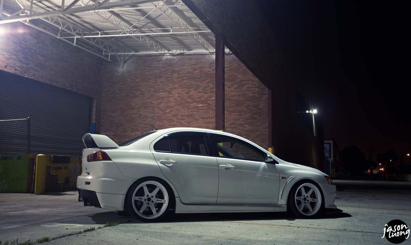 photo 6 Mitsubishi Lancer Evolution custom wheels Rays Engineering Volk Racing TE37 19x10.5, ET +12, tire size 265/30 R19. x ET
