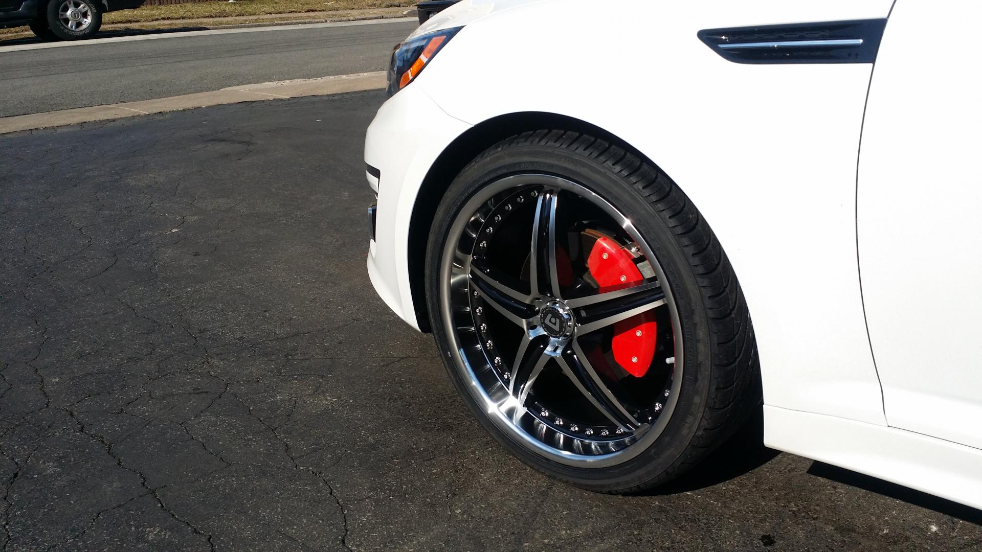 photo 1 Kia Optima custom wheels Montegi Racing MR-107 20x8.0, ET +42, tire size 225/35 R20. x ET