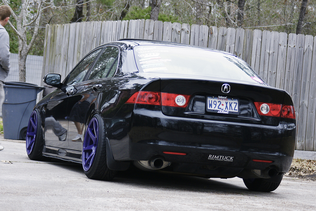 photo 2 Acura TSX custom wheels MB Battle 18x9.5, ET +15, tire size 215/40 R18. x ET 225/40 R