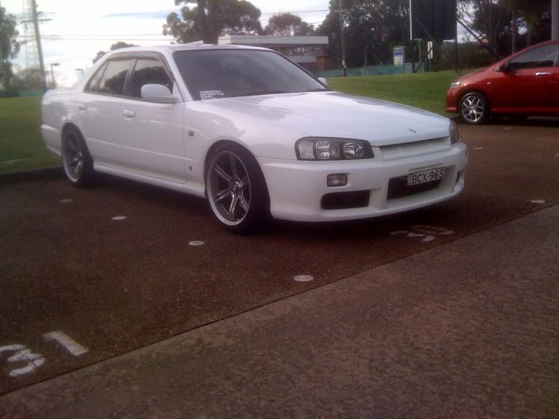 photo 5 Nissan R31-R34 Skyline 4dr custom wheels Do-Luck Double Six 18x9.5, ET +15, tire size 235/40 R18. x ET