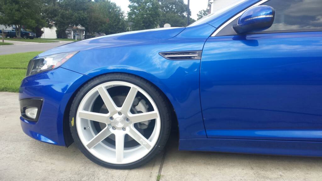 photo 1 Kia Optima custom wheels Niche Verona M151 20x9.0, ET +35, tire size 235/35 R20. x ET