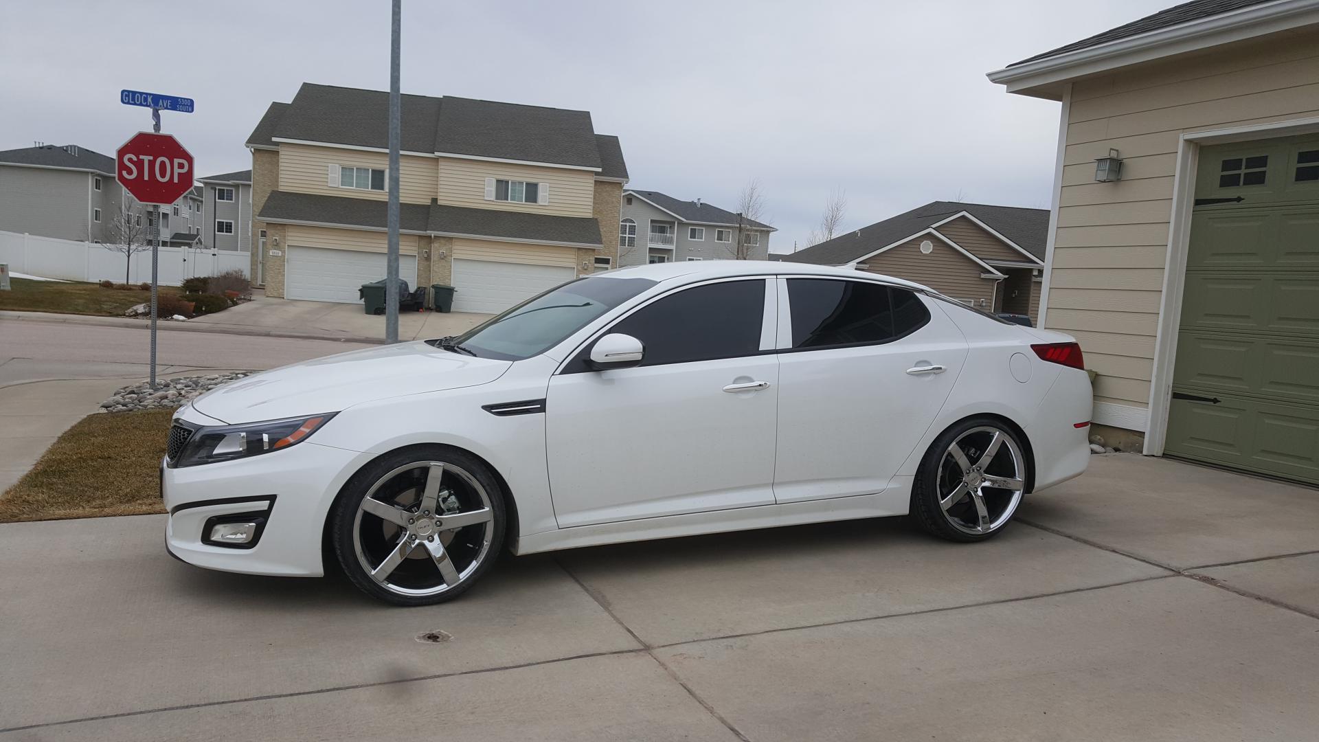 photo 3 Kia Optima custom wheels Ruff R1 20x8.5, ET +38, tire size 235/35 R20. 20x10.0 ET+42
