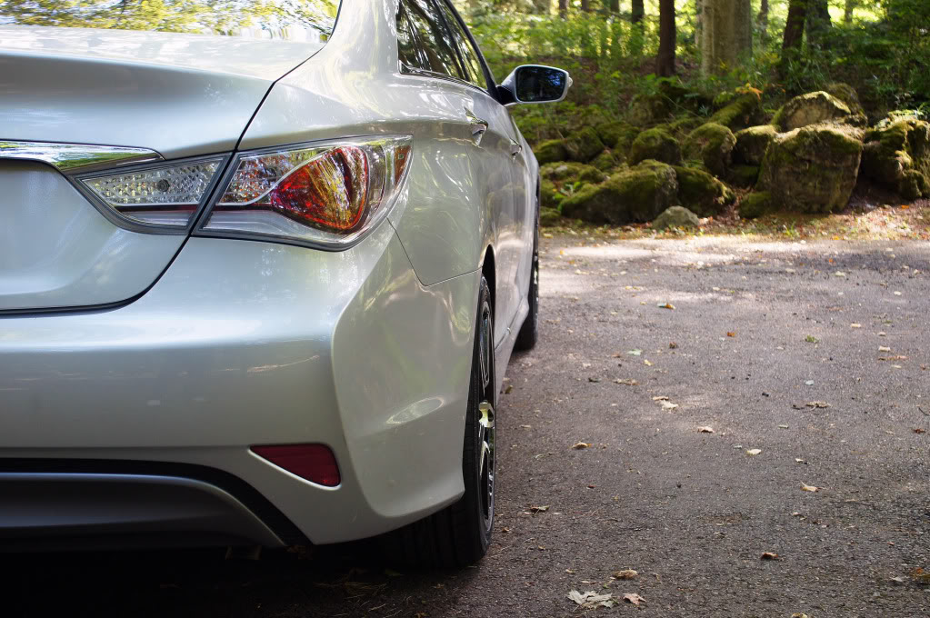 photo 3 Hyundai Sonata custom wheels Enkei Razr 18x8.0, ET +40, tire size 225/45 R18. x ET 