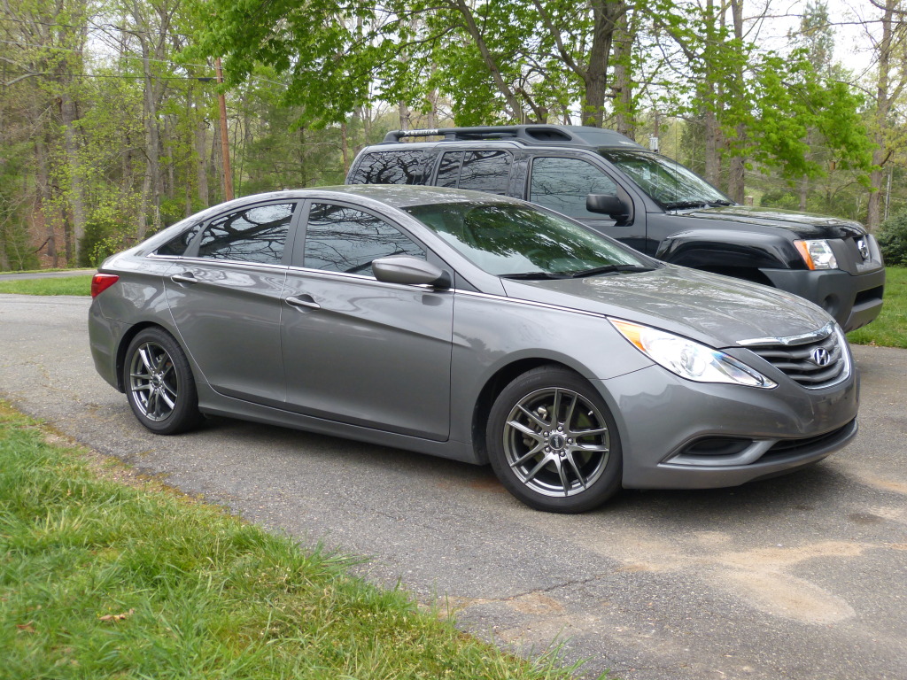 photo 1 Hyundai Sonata custom wheels   17x, ET , tire size 235/45 R17. x ET