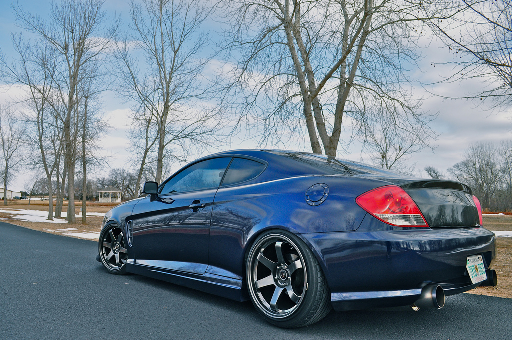 photo 11 Hyundai Tiburon custom wheels Rota Grid 18x8.5, ET +29, tire size 215/40 R18. 18x10.0 ET+32 225/40 R18