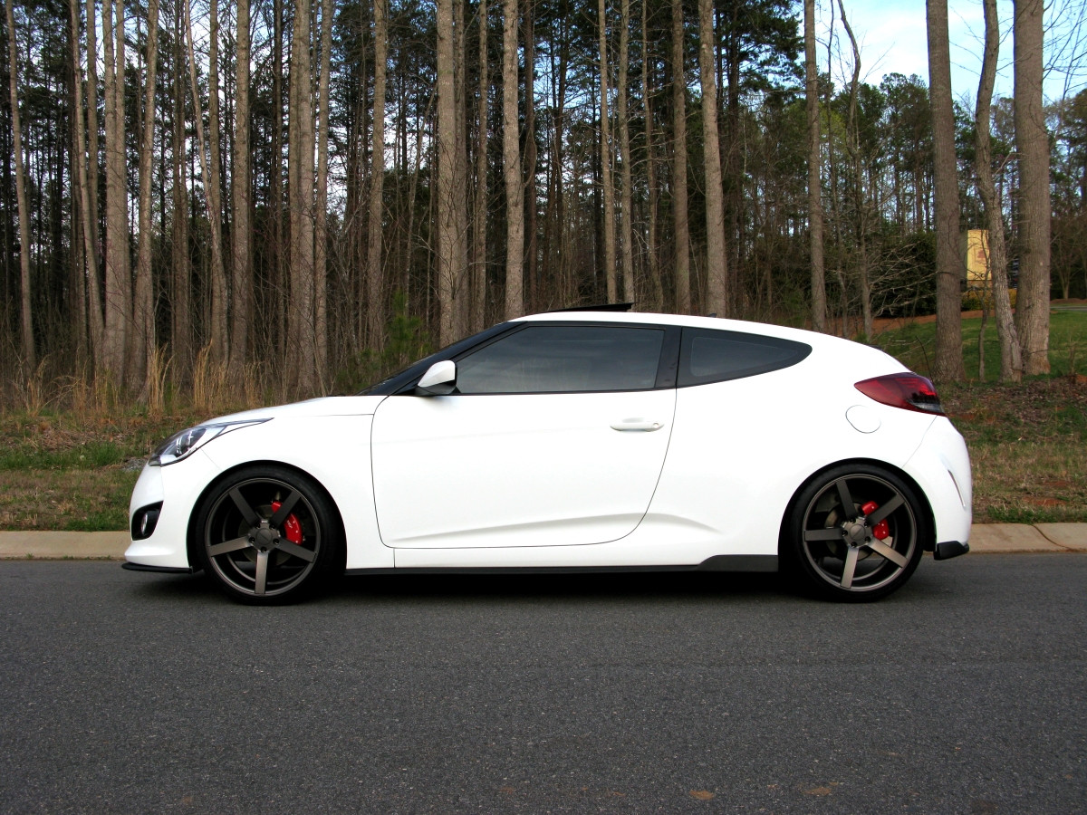 photo 2 Hyundai Veloster custom wheels Vossen CV3 19x8.5, ET +32, tire size X R19. x ET