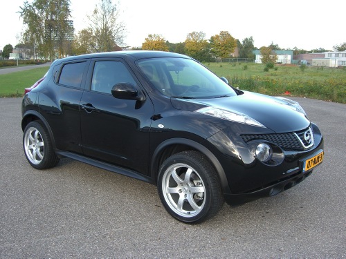 photo 5 Nissan Juke custom wheels OEM Nissan 350Z 18x8.0, ET +30, tire size 225/45 R18. 18x8.5 ET+33