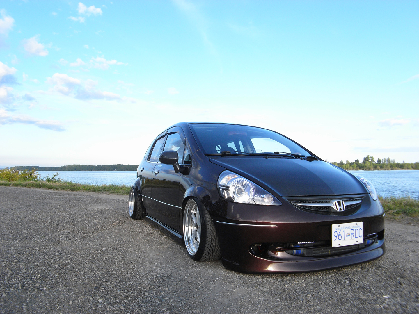 photo 7 Honda Fit custom wheels Leon Hardiritt  16x8.0, ET +11, tire size 195/40 R16. 16x9.5 ET+5 215/35 R16