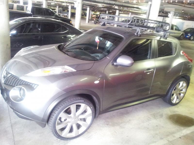 photo 3 Nissan Juke custom wheels OEM Infiniti FX35 20x8.0, ET +40, tire size 245/35 R20. x ET