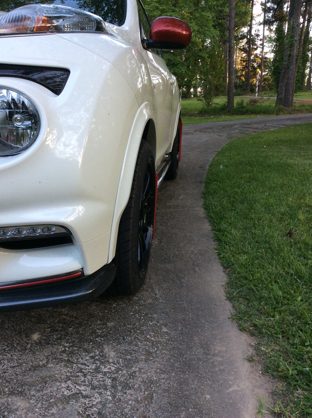 photo 2 Nissan Juke custom wheels Dai Yoshihara Design 18x9.0, ET +40, tire size 245/40 R18. x ET