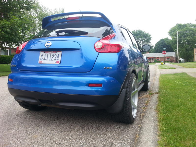 photo 2 Nissan Juke custom wheels Stance 20x8.5, ET , tire size 245/35 R20. 20x10.0 ET 285/30 R20