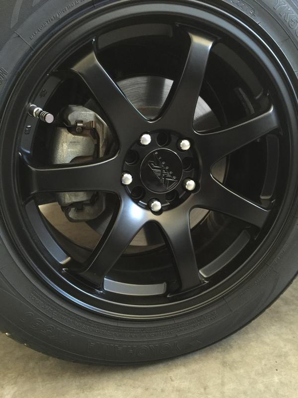 photo 1 Nissan Juke custom wheels XXR 551 17x8.25, ET +36, tire size 235/55 R17. x ET