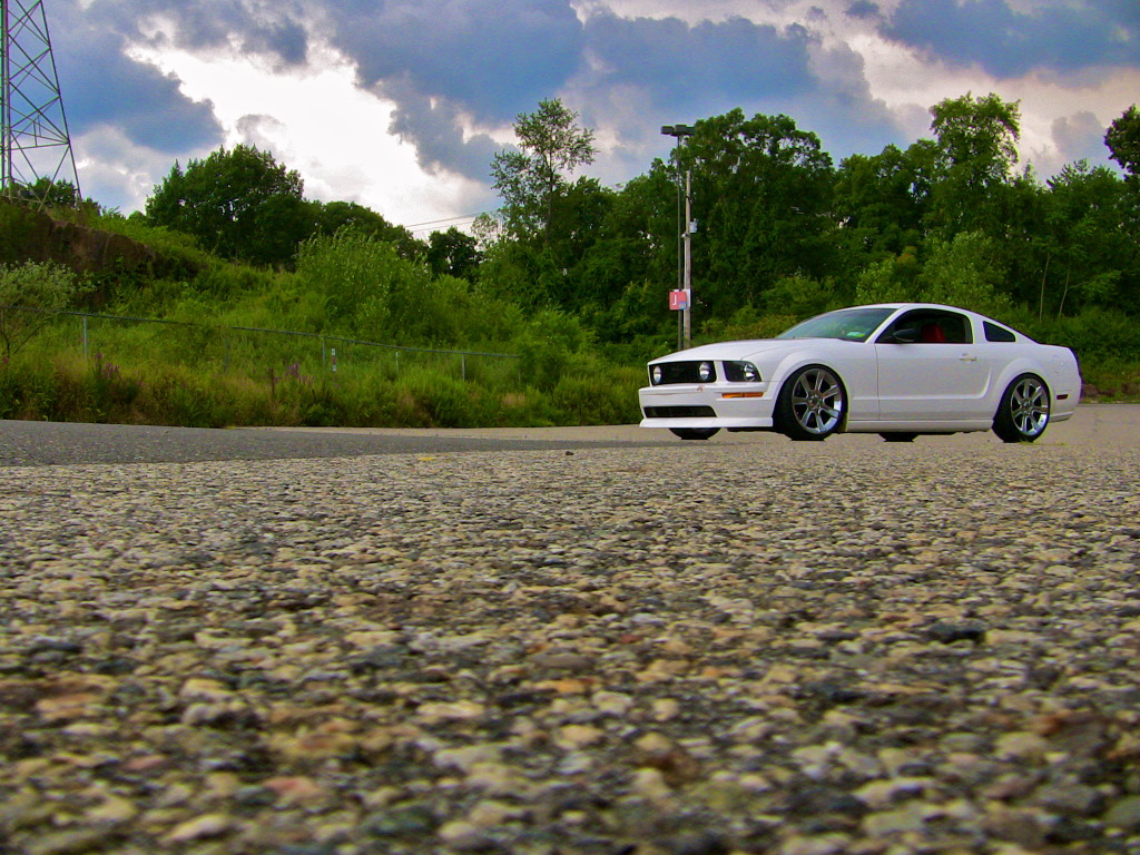 photo 1 Ford Mustang custom wheels Saleen  20x9.0, ET 0, tire size 235/35 R20. 20x10.0 ET+20 255/35 R20