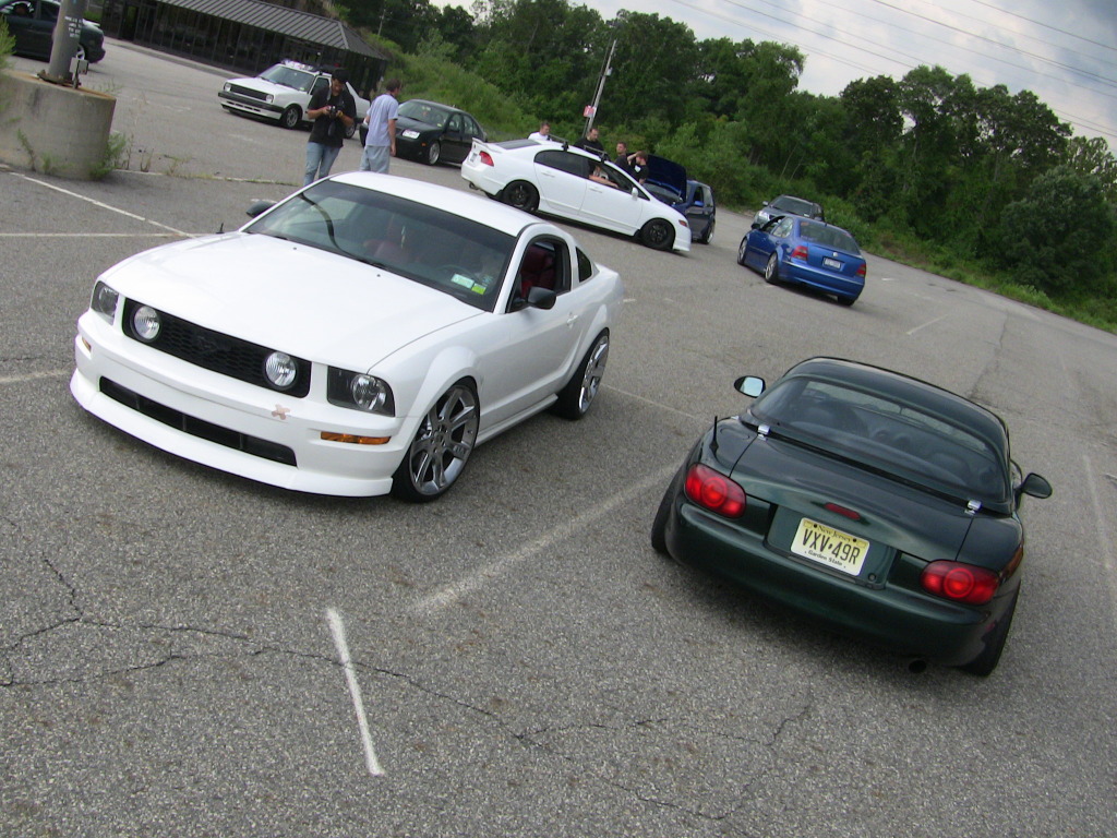 photo 4 Ford Mustang custom wheels Saleen  20x9.0, ET 0, tire size 235/35 R20. 20x10.0 ET+20 255/35 R20