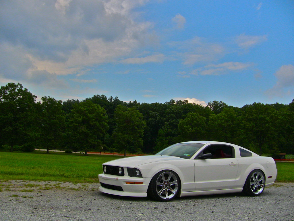 photo 5 Ford Mustang custom wheels Saleen  20x9.0, ET 0, tire size 235/35 R20. 20x10.0 ET+20 255/35 R20