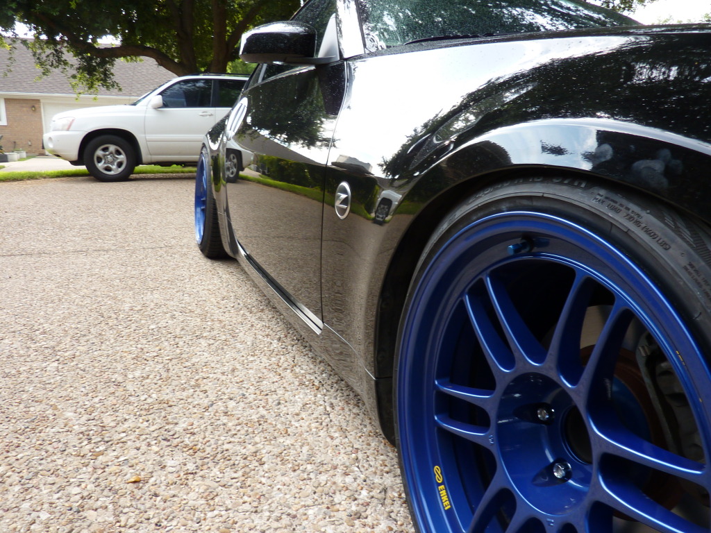 photo 3 Nissan 350Z custom wheels Enkei RPF1 18x10.5, ET +15, tire size 245/40 R18. 18x10.5 ET-5 