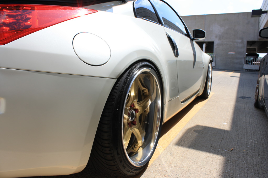 photo 2 Nissan 350Z custom wheels Rays Engineering Volk Racing GT-S 19x9.5, ET +14, tire size 235/35 R19. 19x10.5 ET-7 245/35 R19