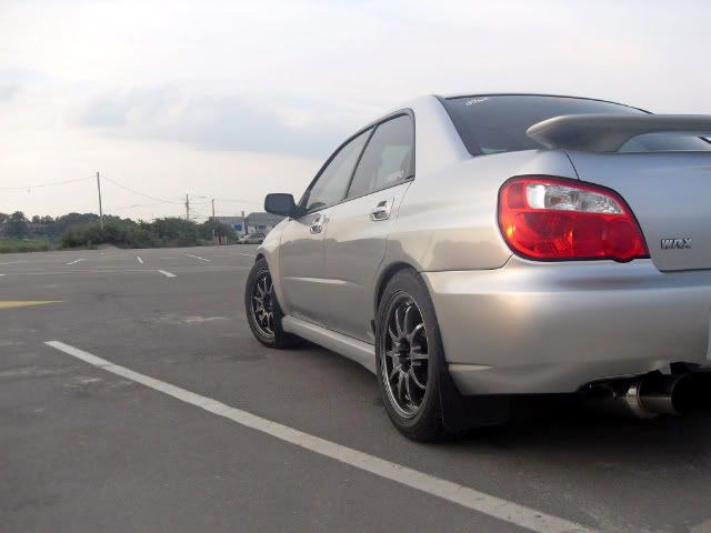 photo 1 Subaru Impreza WRX custom wheels Rota DPT 17x8.0, ET , tire size 245/45 R17. x ET 