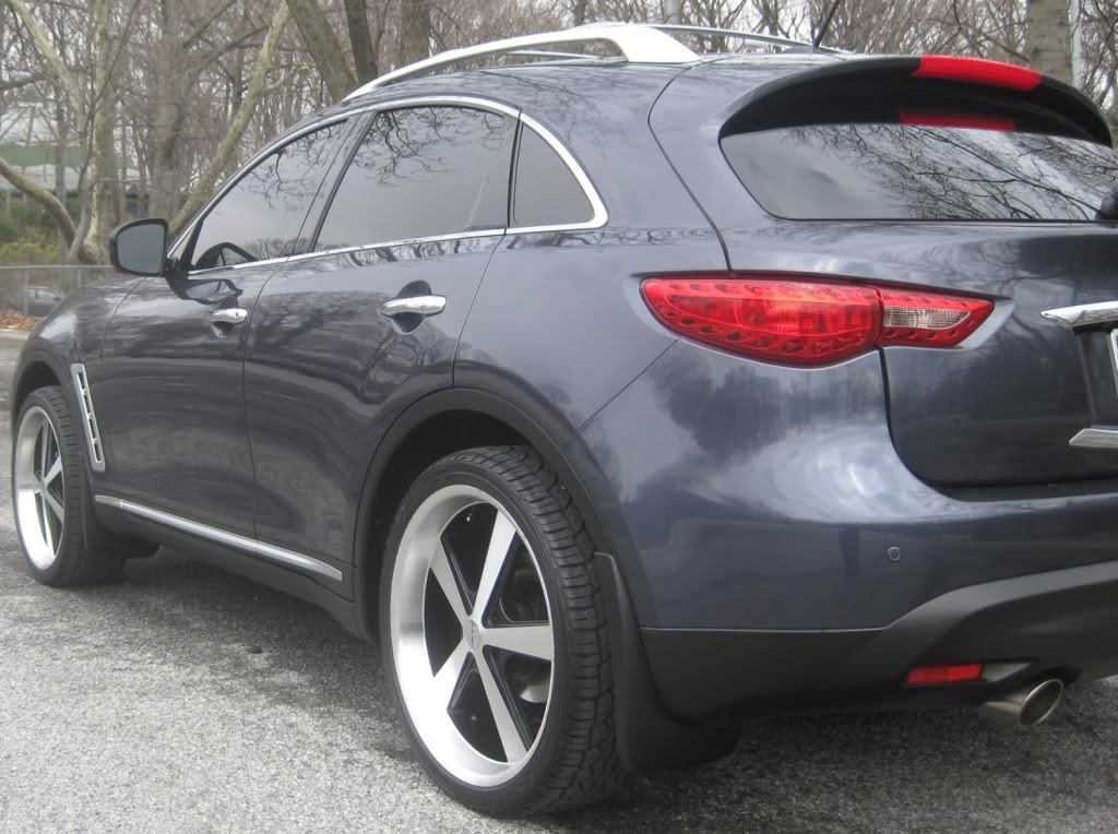 photo 5 Infiniti FX35 custom wheels KMC Nova 22x9.0, ET +35, tire size 265/35 R22. x ET