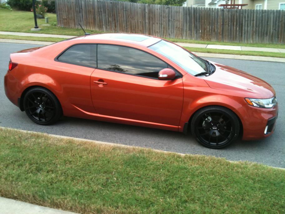 photo 2 Kia Forte Koup custom wheels XXR 518 19x8.5, ET +43, tire size 215/35 R19. x ET