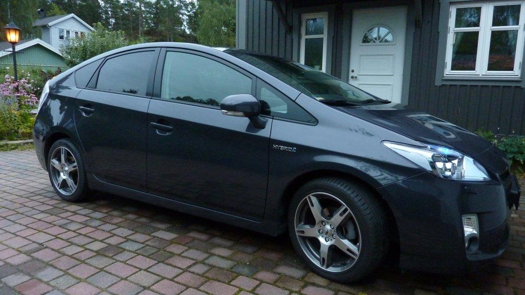 photo 3 Toyota Prius custom wheels AEZ 17x, ET , tire size 215/45 R17. x ET