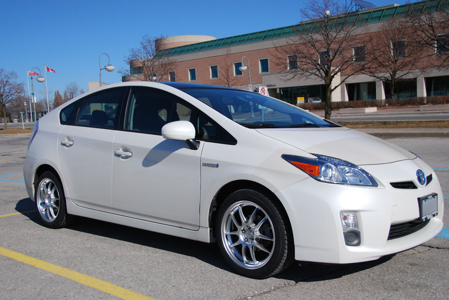 photo 2 Toyota Prius custom wheels Enkei PF01 17x7.5, ET +45, tire size 215/45 R17. x ET 