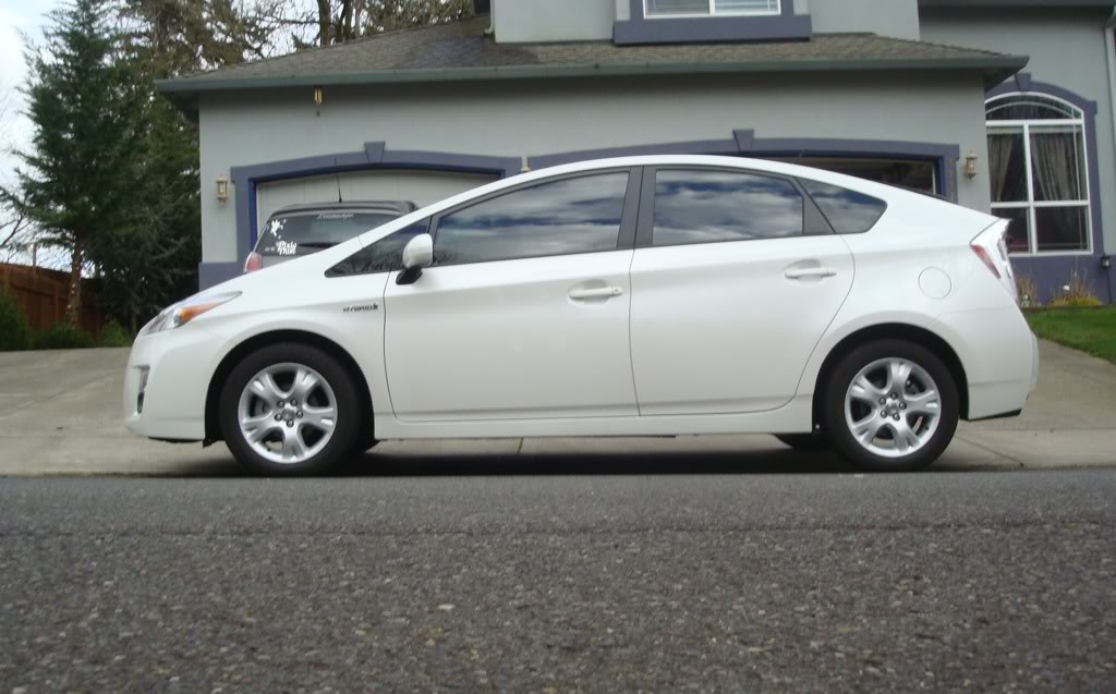 photo 2 Toyota Prius custom wheels 16x6.5, ET +39, tire size 205/55 R16. x ET
