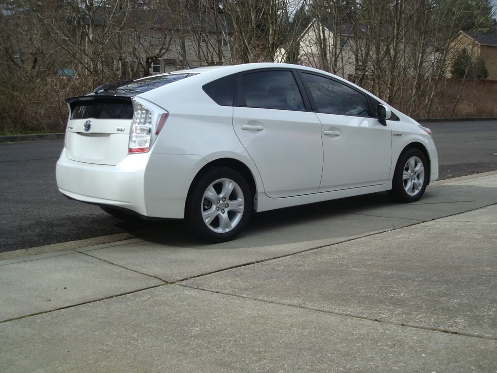 photo 4 Toyota Prius custom wheels 16x6.5, ET +39, tire size 205/55 R16. x ET