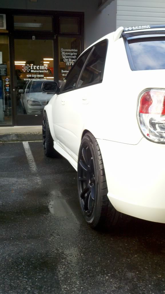photo 1 Subaru Impreza custom wheels Rota G-Force 18x9.0, ET +30, tire size 255/40 R18. x ET 
