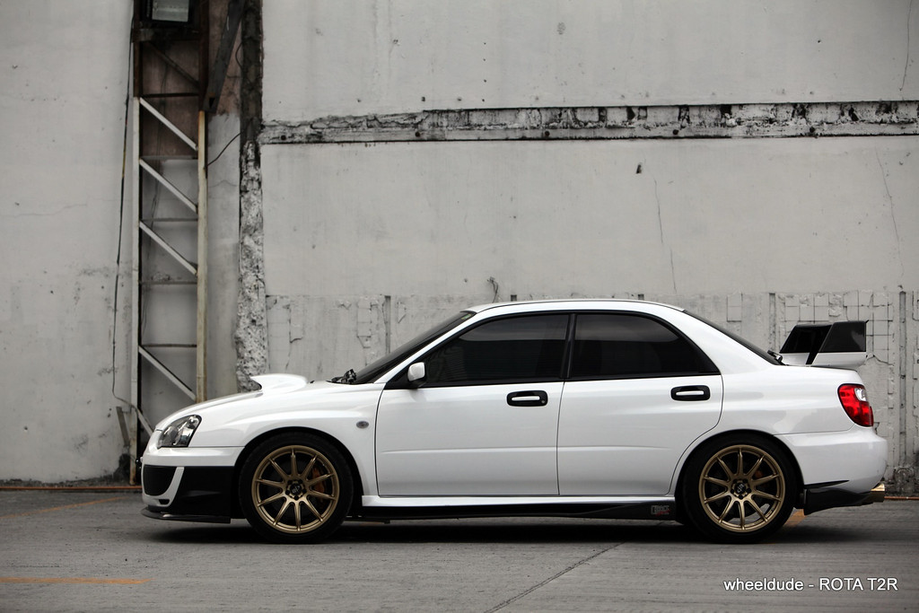 photo 3 Subaru Impreza custom wheels Rota T2R 18x9.5, ET +38, tire size 245/40 R18. x ET