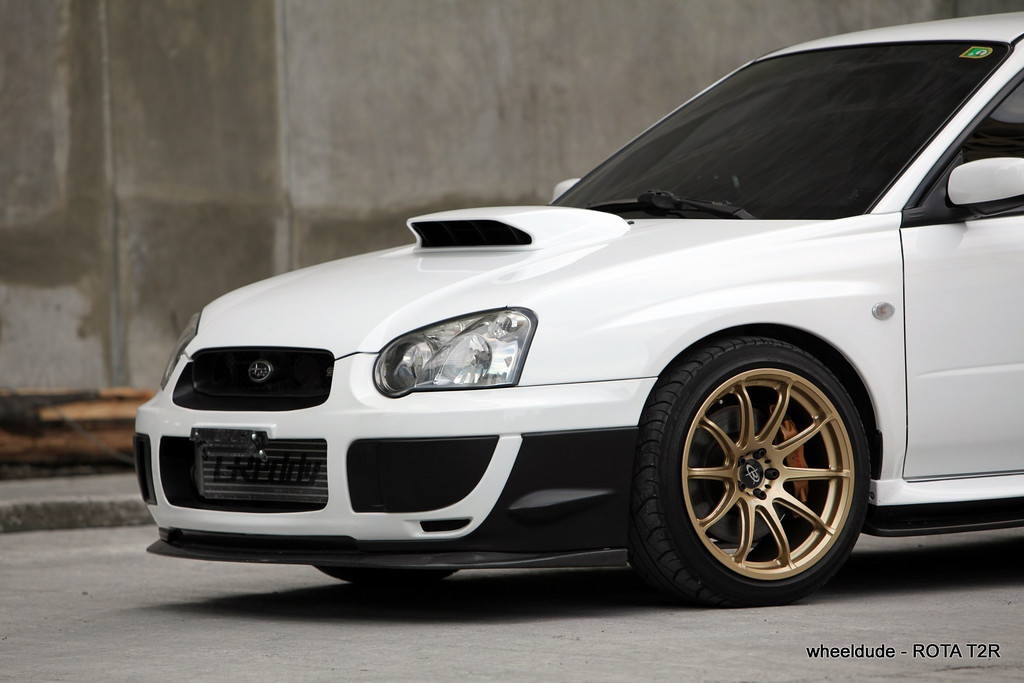 photo 1 Subaru Impreza custom wheels Rota T2R 18x9.5, ET +38, tire size 245/40 R18. x ET