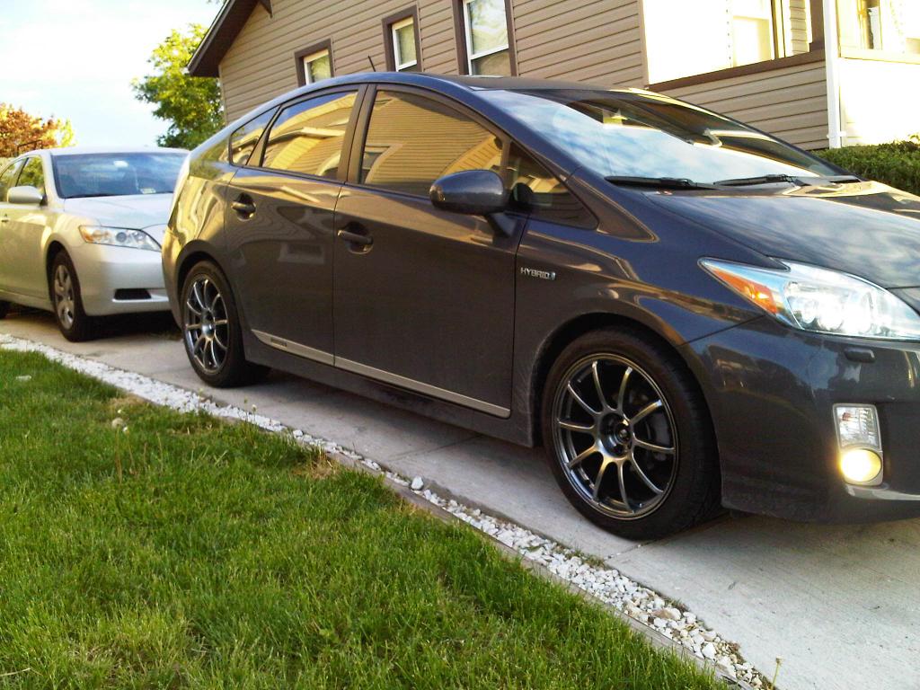photo 1 Toyota Prius custom wheels Rota G-Force 18x8.5, ET +48, tire size 245/40 R18. x ET