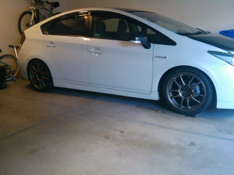 photo 2 Toyota Prius custom wheels Work Emotion CR Kai 18x7.5, ET +48, tire size X R18. x ET