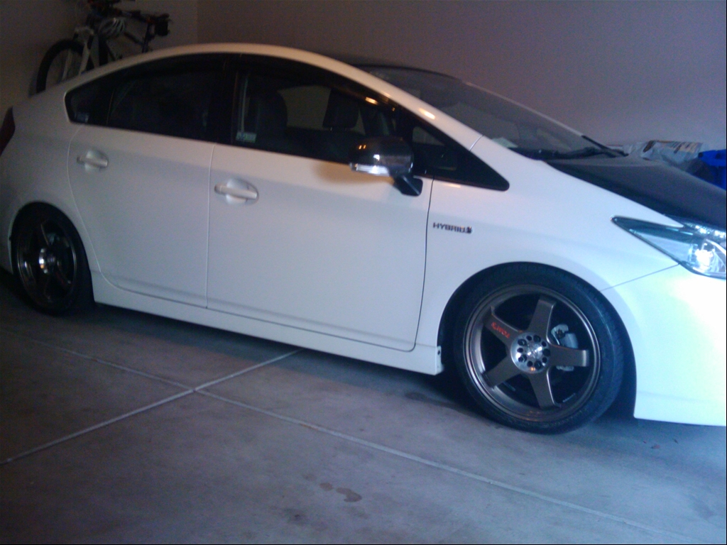 photo 1 Toyota Prius custom wheels Tom TN-06 18x7.5, ET +38, tire size 215/40 R18. x ET