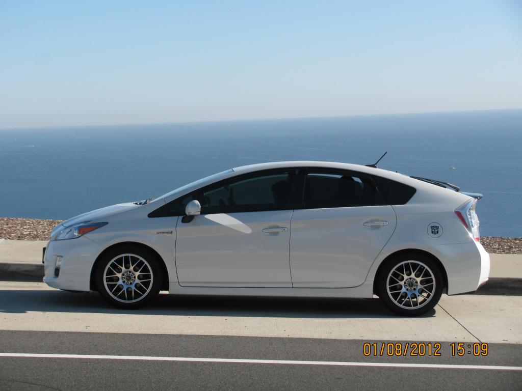 photo 3 Toyota Prius custom wheels DR 34 17x7.5, ET +45, tire size 225/45 R17. x ET 