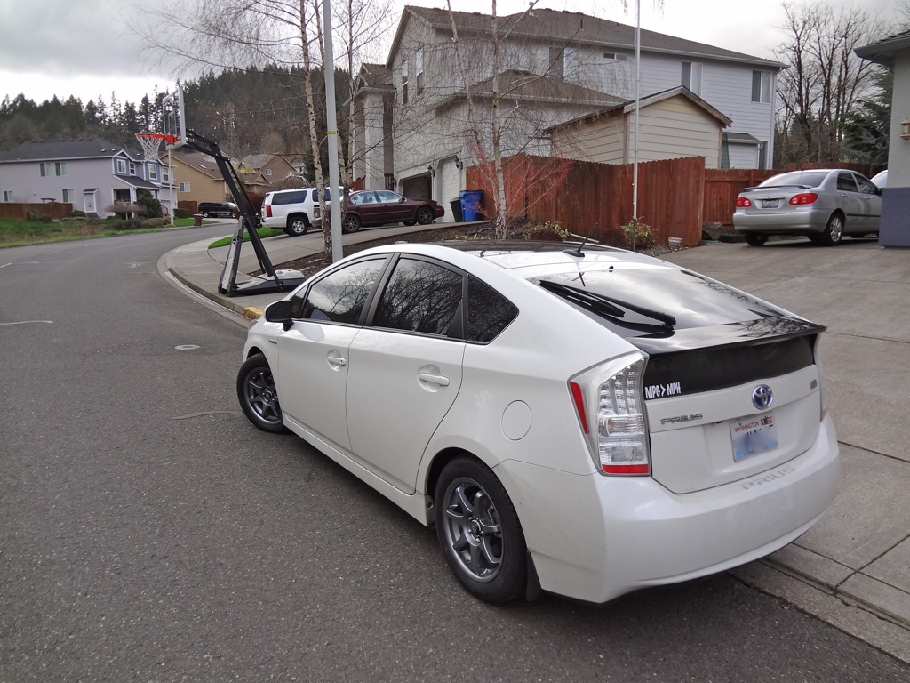 photo 2 Toyota Prius custom wheels Montegi MR125 16x7.0, ET +40, tire size 205/55 R16. x ET 