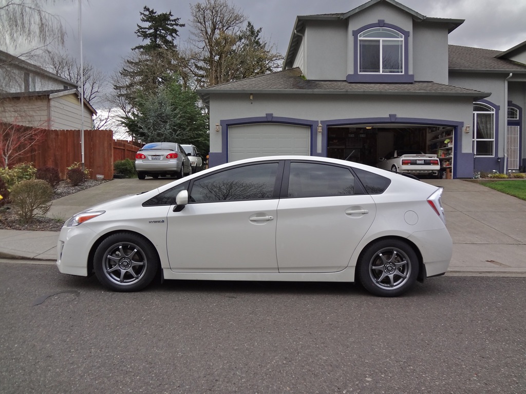 photo 4 Toyota Prius custom wheels Montegi MR125 16x7.0, ET +40, tire size 205/55 R16. x ET 